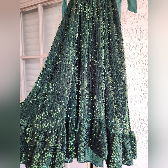 Gorgeous Free People Green Sequin Festive Dress !! - Picture 6 of 11